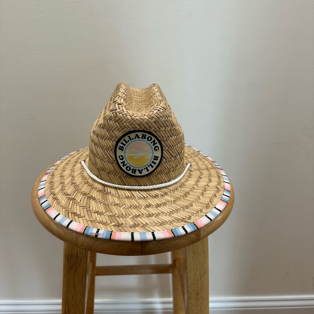 Billabong straw hat